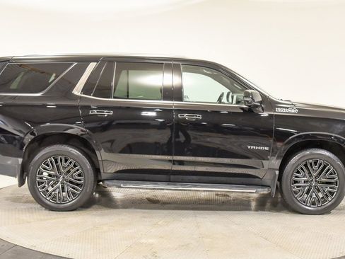 Used 2021 Chevrolet Tahoe High Country image 13