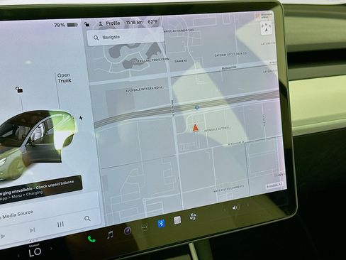 Used 2019 Tesla Model 3 Standard Range image 21