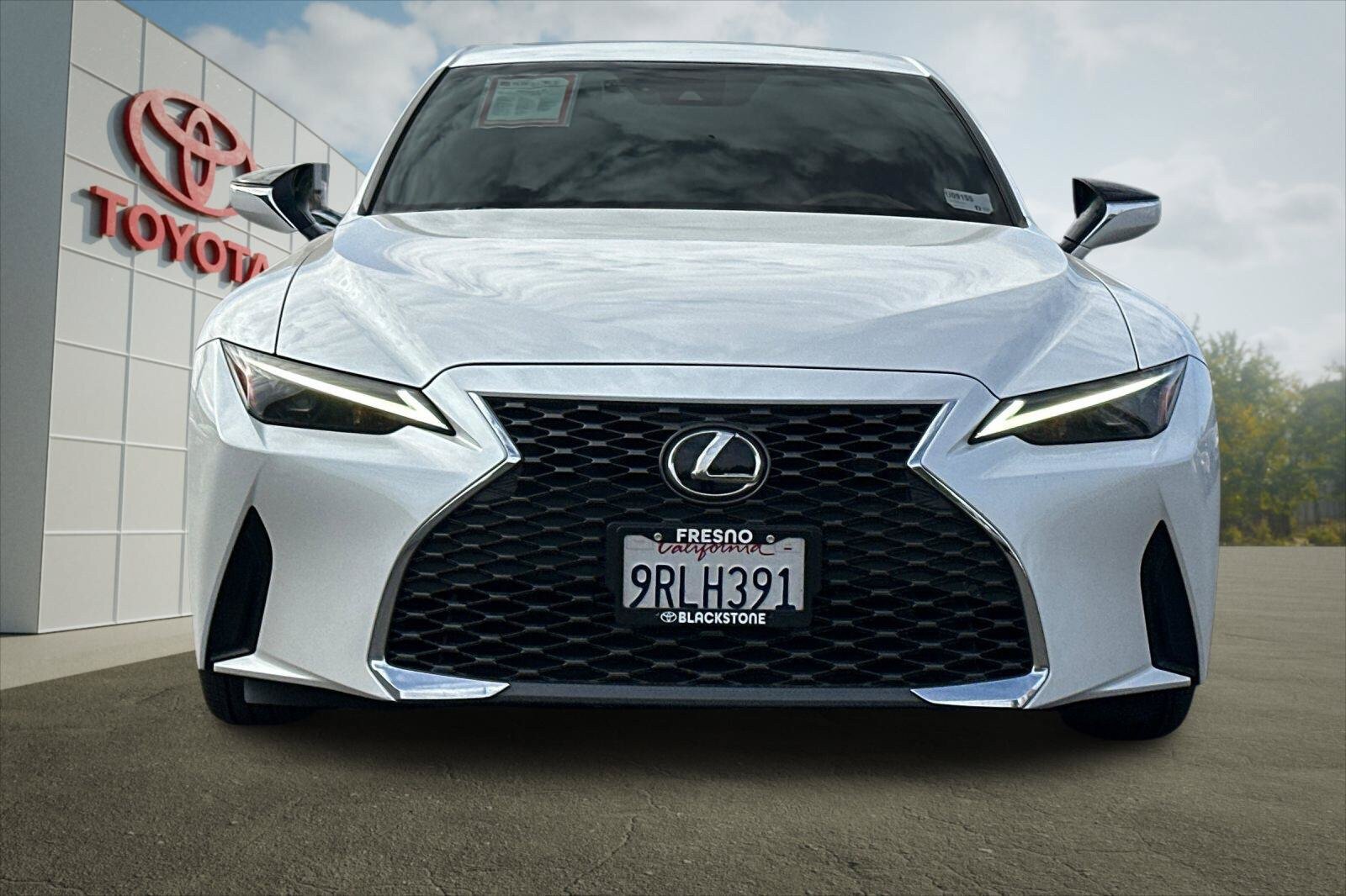 Used 2024 Lexus IS 300 w/ Comfort Package RWD image 8