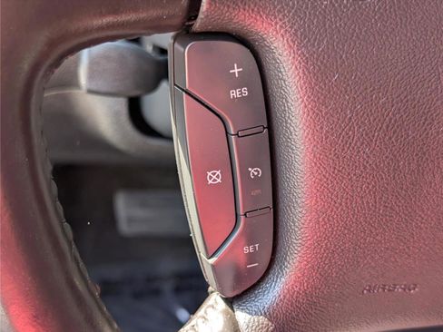 Used 2011 Chevrolet Impala LT FWD image 20