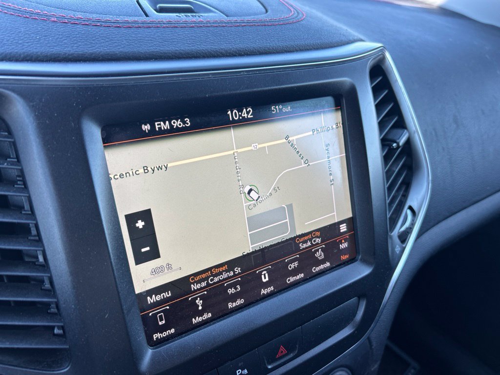 Certified 2019 Jeep Cherokee Trailhawk AWD/4WD image 17