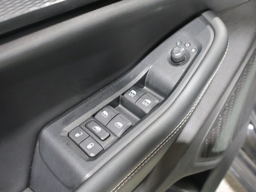 Certified 2023 Jeep Grand Cherokee Altitude AWD/4WD image 14