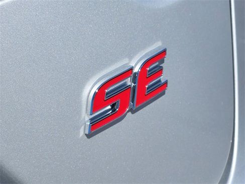 Certified 2025 Toyota Corolla SE image 8