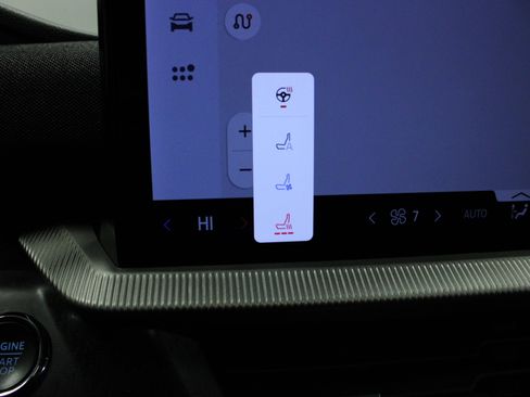 Used 2025 Ford Explorer Platinum w/ Ultimate Package image 30