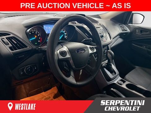 Used 2014 Ford Escape S FWD image 10