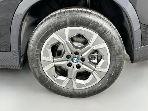 Used 2026 BMW X1 xDrive28i w/ Technology Package image 23