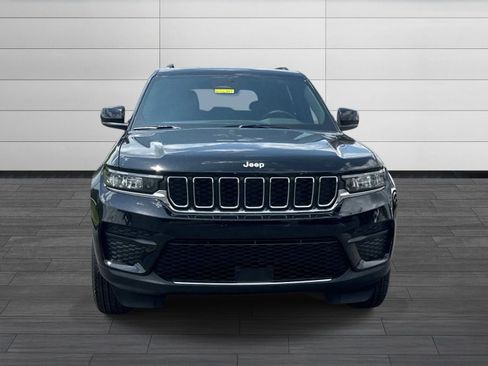 New 2026 Jeep Grand Cherokee Laredo X AWD/4WD image 9