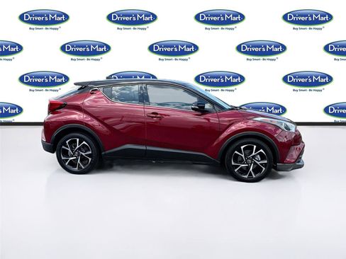 Used 2019 Toyota C-HR Limited FWD image 8