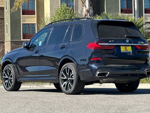 Used 2019 BMW X7 xDrive50i w/ M Sport Package AWD/4WD image 5
