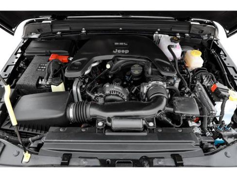 Used 2018 Jeep Wrangler Sport AWD/4WD image 16