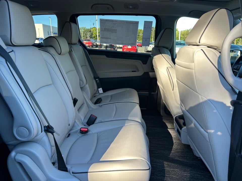 New 2027 Honda Odyssey Touring image 29