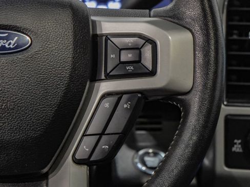 Used 2019 Ford F250 Lariat w/ Lariat Ultimate Package image 17