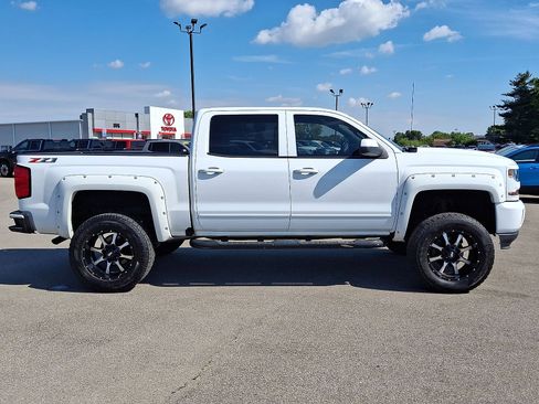 Used 2018 Chevrolet Silverado 1500 LT w/ All Star Edition AWD/4WD image 25