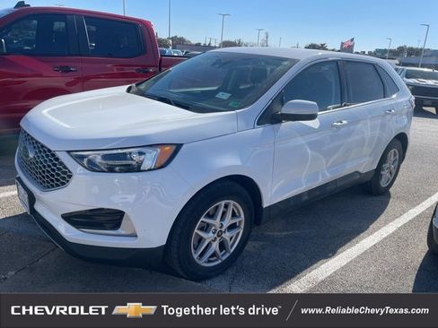 Used 2024 Ford Edge SEL image 2