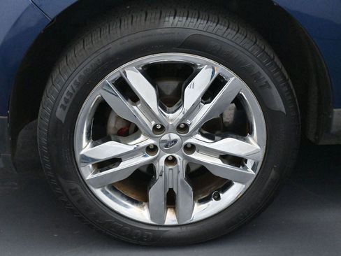 Used 2012 Ford Edge SEL image 32