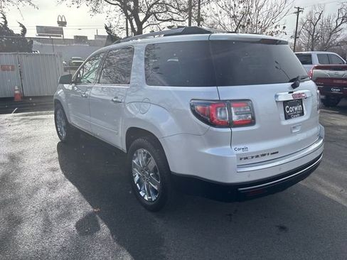Used 2017 GMC Acadia Limited SLT image 4