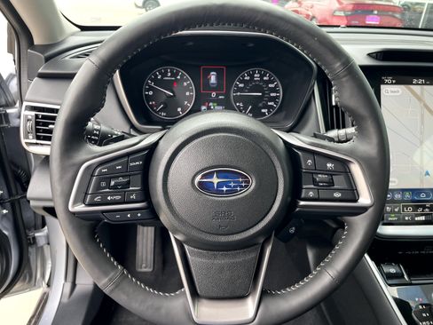 Used 2025 Subaru Outback Touring w/ Tech Package 3 AWD/4WD image 13