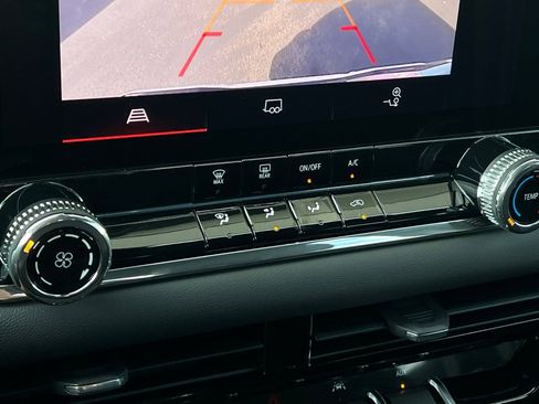 New 2026 GMC Canyon Elevation image 19