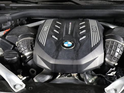 Used 2023 BMW X5 M50i w/ Executive Package image 22