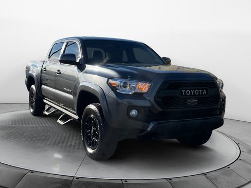 Certified 2022 Toyota Tacoma SR5 w/ Technology Package image 1