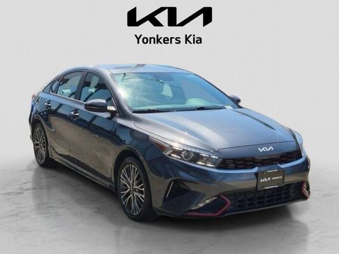 Certified 2023 Kia Forte GT-Line FWD image 4