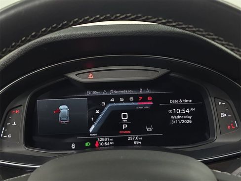 Used 2023 Audi Q8 Premium Plus w/ Premium Plus Package image 15