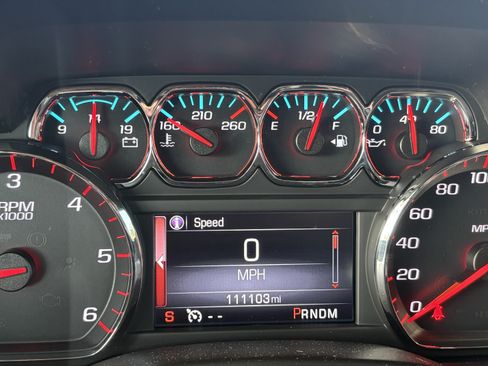 Used 2016 GMC Yukon SLT w/ Open Road Package AWD/4WD image 11