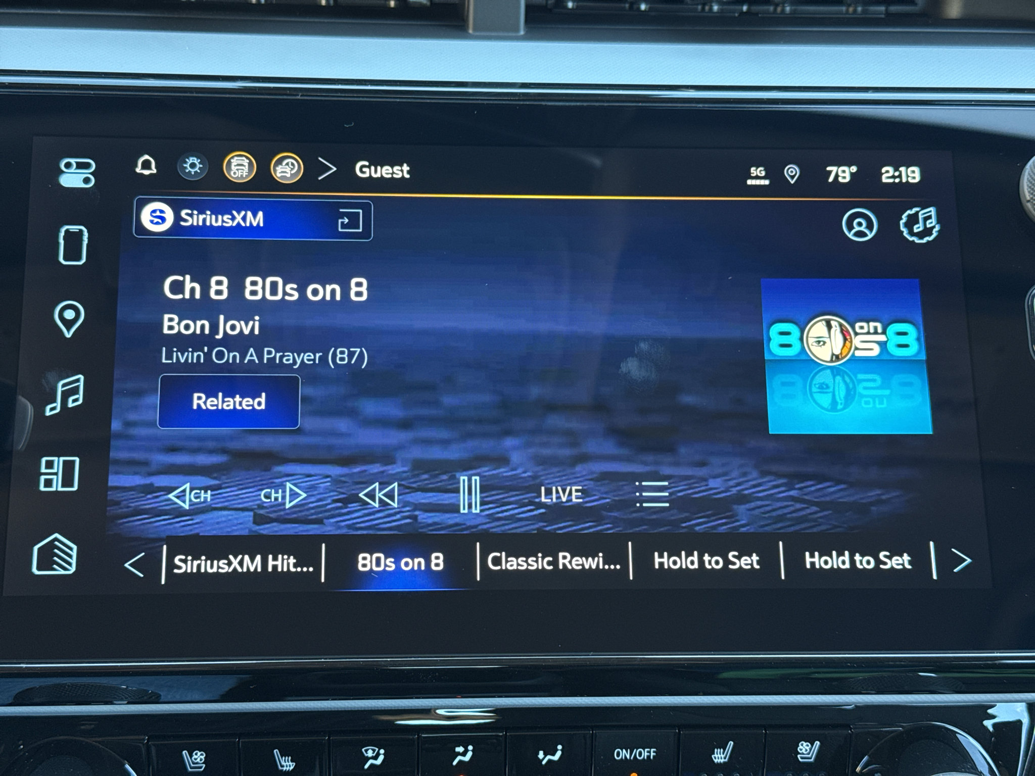 New 2027 Chevrolet Bolt LT w/ Comfort Package FWD image 19