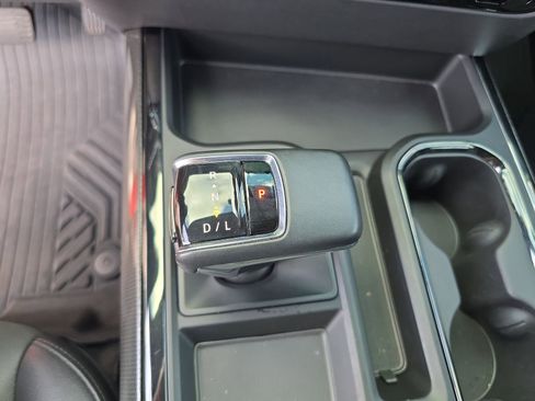 Used 2023 Chevrolet Silverado 1500 ZR2 image 21