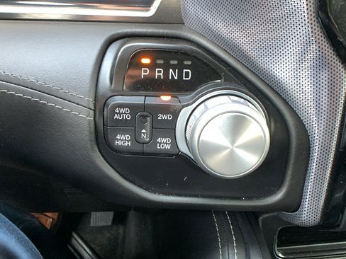 Used 2020 RAM 1500 Limited AWD/4WD image 16
