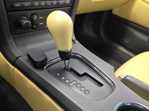 Used 2002 Ford Thunderbird RWD image 20