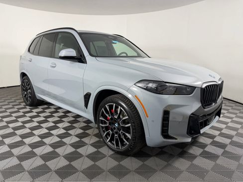 New 2026 BMW X5 xDrive50e w/ M Sport Package image 1