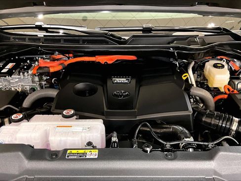 Used 2026 Toyota Sequoia Platinum w/ TRD Performance Package (TMS) image 30