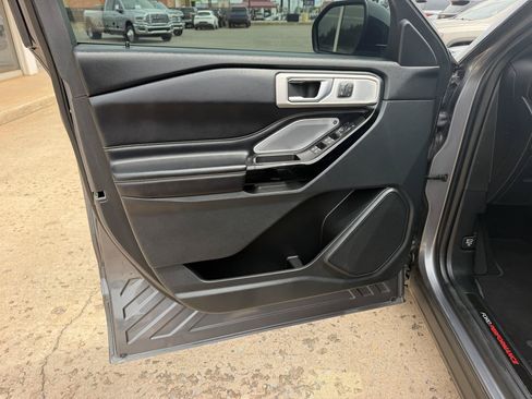 Used 2021 Ford Explorer ST w/ Equipment Group 401A AWD/4WD image 14