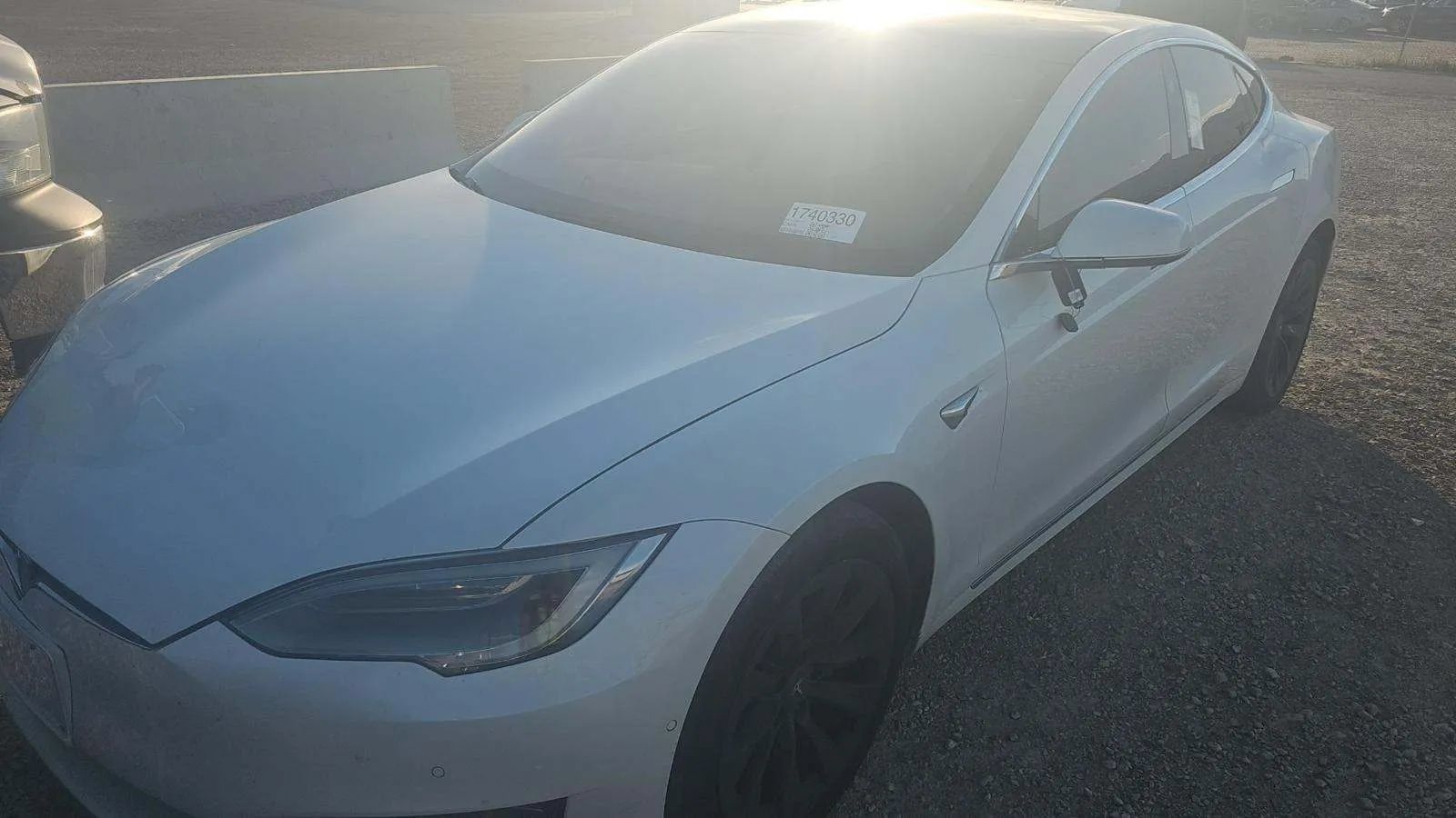 Used 2020 Tesla Model S Performance AWD/4WD image 30
