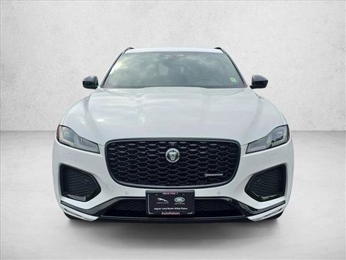 Used 2025 Jaguar F-PACE R-Dynamic S AWD/4WD image 2