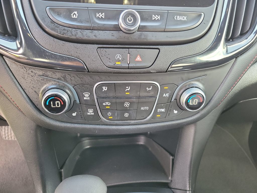 Used 2022 Chevrolet Equinox RS w/ Infotainment Package FWD image 34