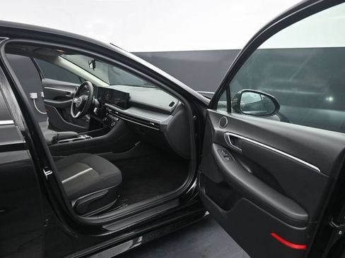 Used 2024 Hyundai Sonata SEL FWD image 25
