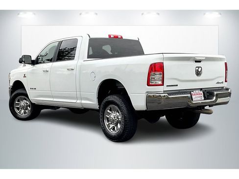 Used 2022 RAM 2500 Big Horn w/ Cold Weather Group image 12
