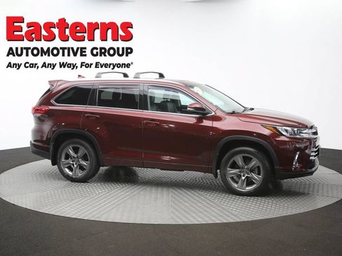 Used 2019 Toyota Highlander Limited Platinum AWD/4WD image 52