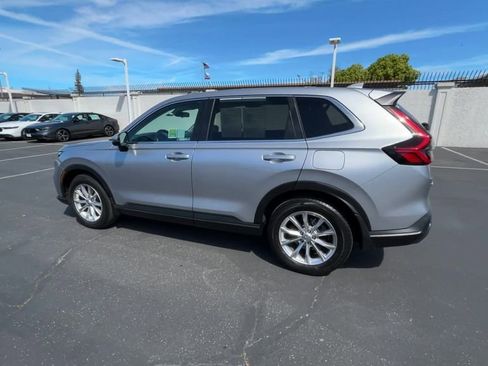 Certified 2023 Honda CR-V EX image 6