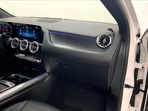 New 2026 Mercedes-Benz GLA 250 GLA 250 image 27