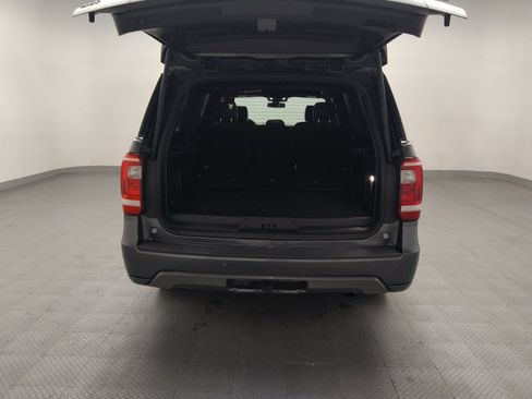 Used 2020 Ford Expedition Max XLT w/ Equipment Group 202A RWD image 29