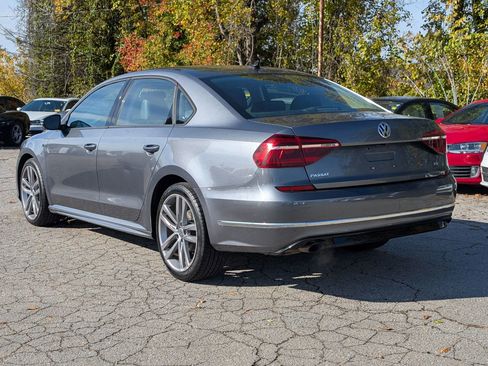 Used 2018 Volkswagen Passat 2.0T S image 4