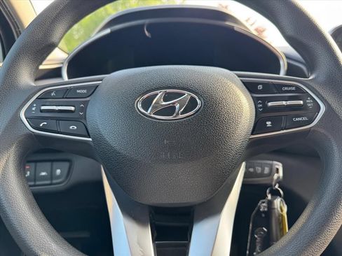 Used 2019 Hyundai Santa Fe SE FWD image 17