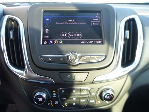 Used 2024 Chevrolet Equinox LT image 13