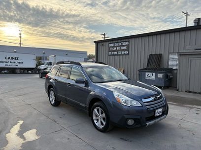 Used 2014 Subaru Outback 3.6R Limited w/ Moonroof Package
