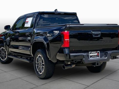 Used 2025 Toyota Tacoma TRD Sport RWD image 12