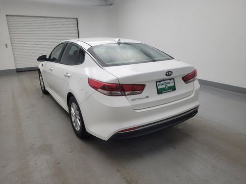 Used 2016 Kia Optima LX FWD image 5