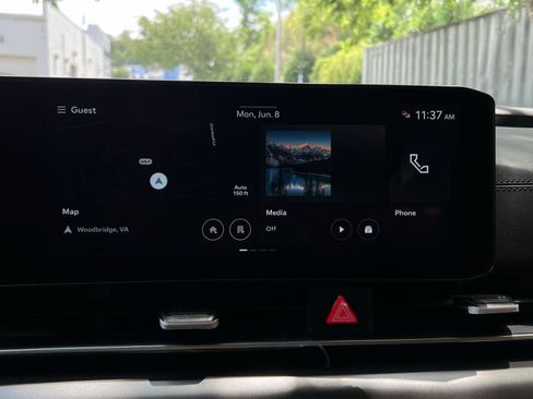 New 2026 Kia Carnival SX Prestige FWD image 23